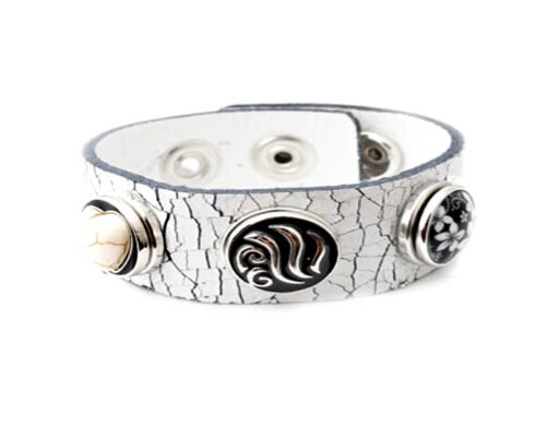 Snap Bracelet in Cracked Leather with four Snap Charms - White